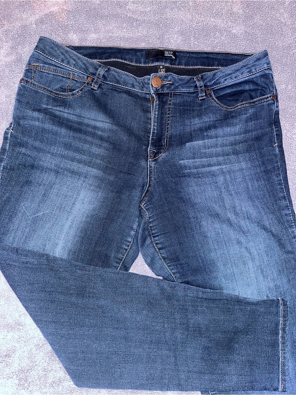 Classic Blue Women’s Jeans - 1822